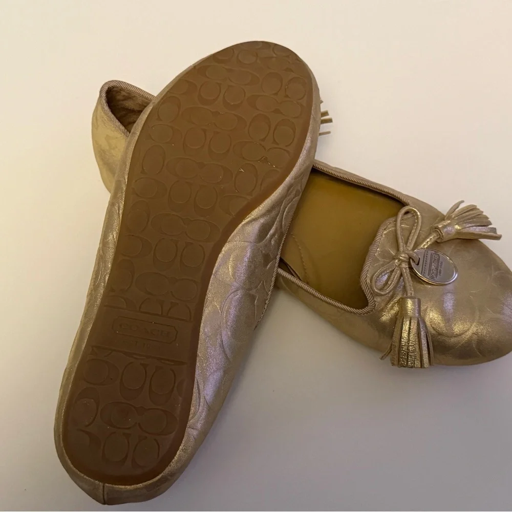 Gold coach flats - Picture 3 of 4